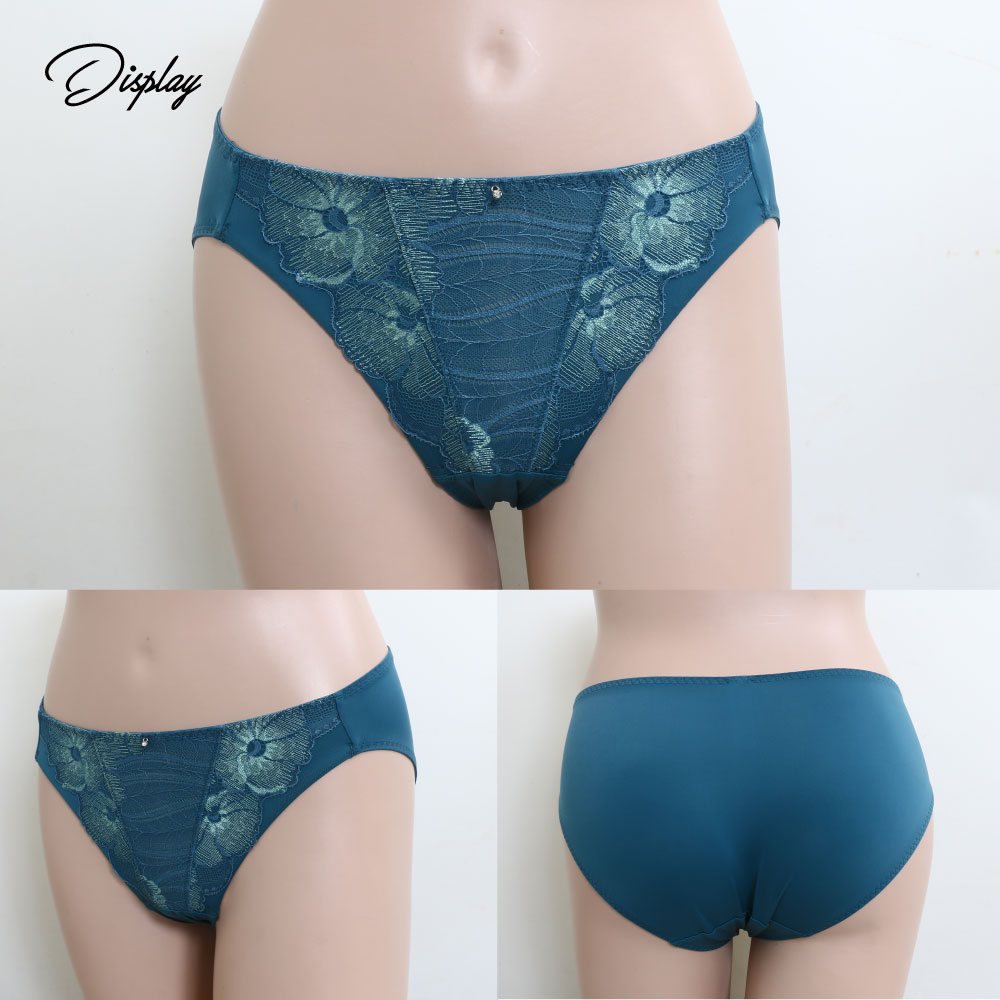 魔羽系列 三角褲(花霧綠)