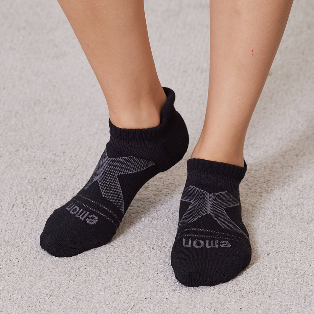 全方位護足 足弓加強 輕機能氣墊襪(黑)