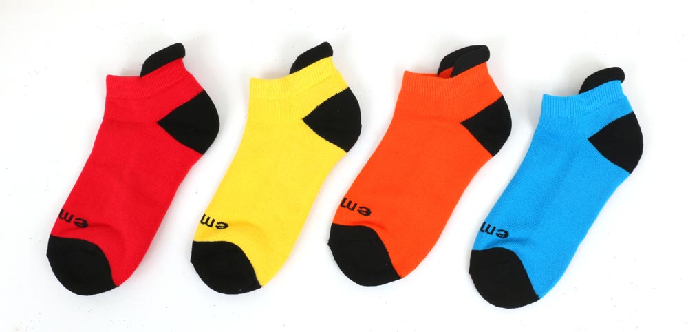 素色 低筒 機能運動襪(黃)