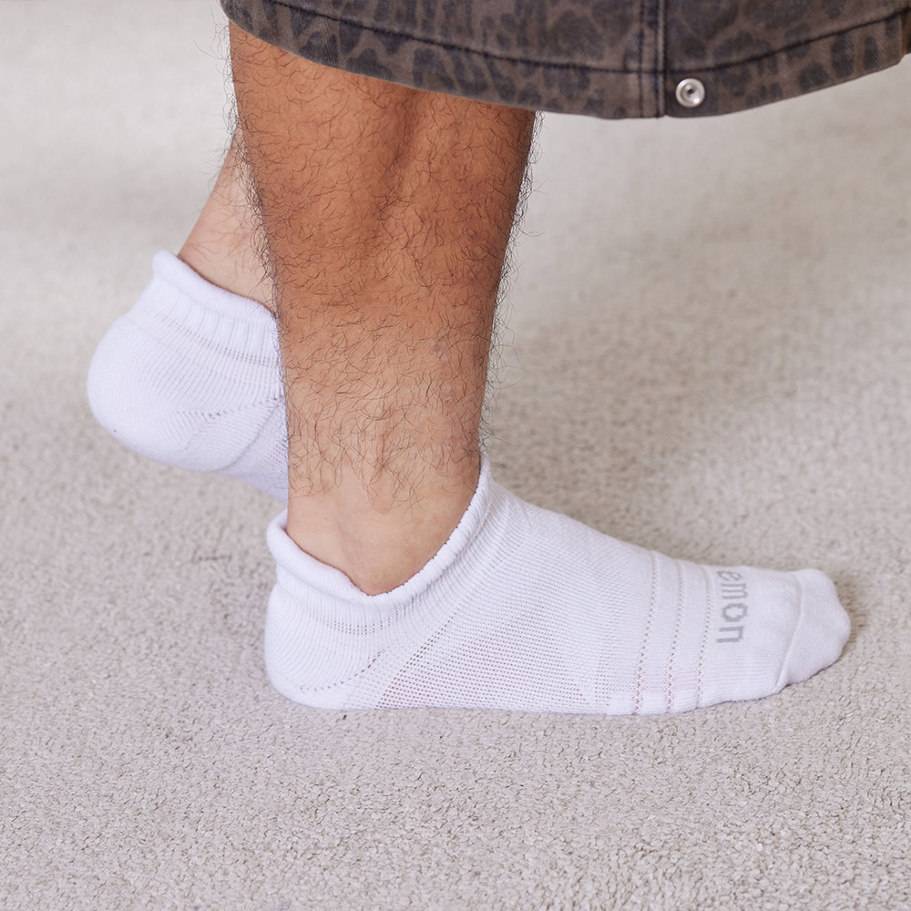 全方位護足 足弓加強 輕機能氣墊襪(白)