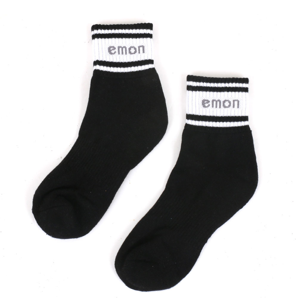 經典條紋 中長筒 機能運動襪(黑)