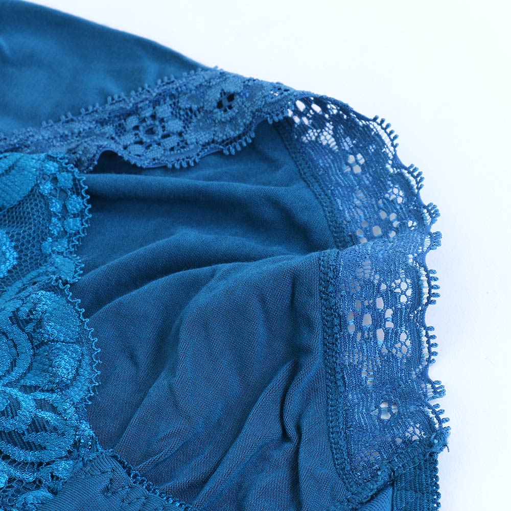 MIT台灣製 蕾絲中低腰美臀三角褲(隨機色)