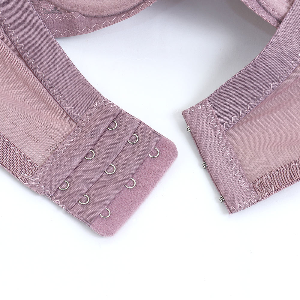 花柔 軟鋼圈 深V低脊心包覆機能型內衣C罩杯(黑)