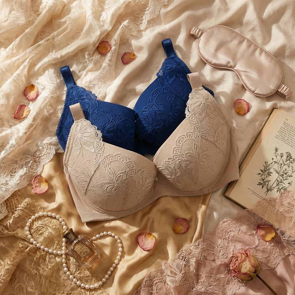 凝香之吻 性感蕾絲 包覆集中舒棉內衣CDEFG罩杯(奶茶色)