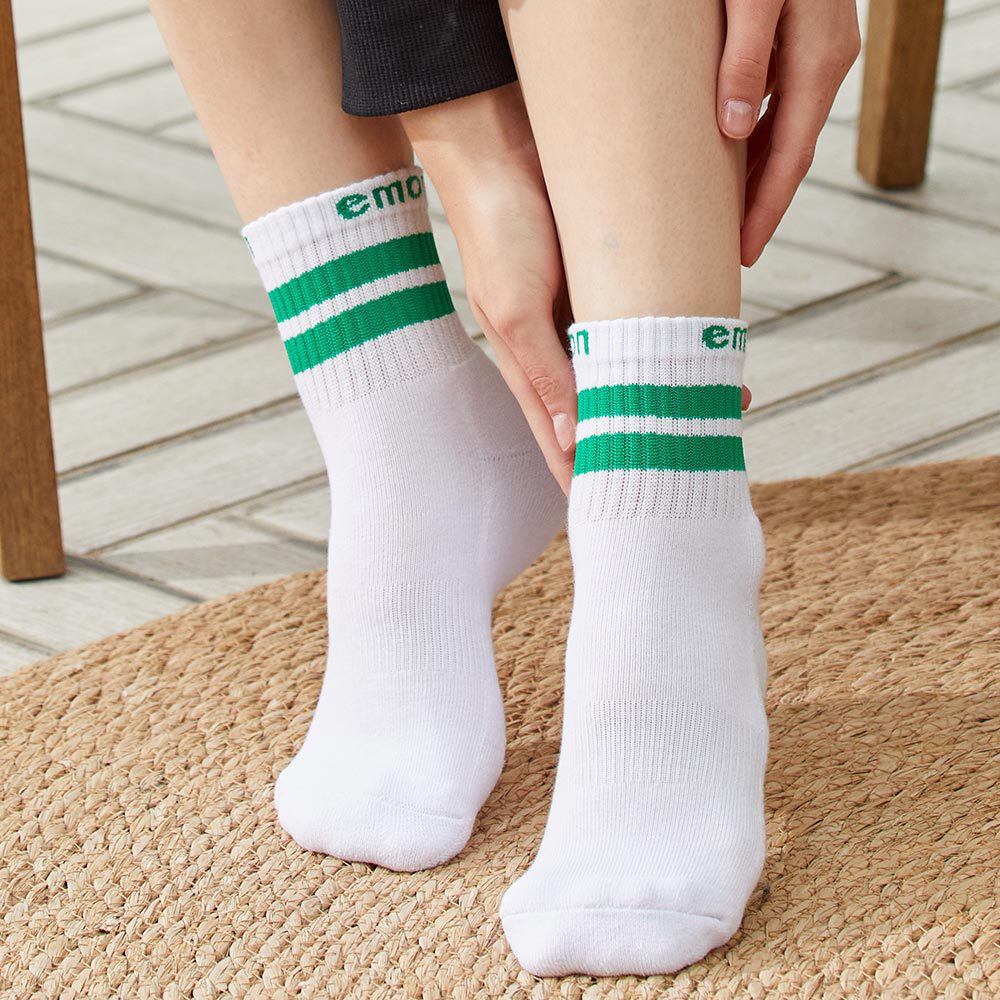 經典條紋 中筒 機能運動襪(白綠)